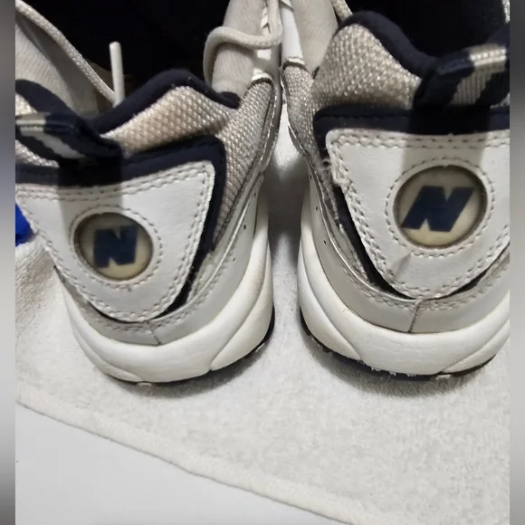 New Balance 335, Men's Shoes, White Size 11 - Picture 3 of 7